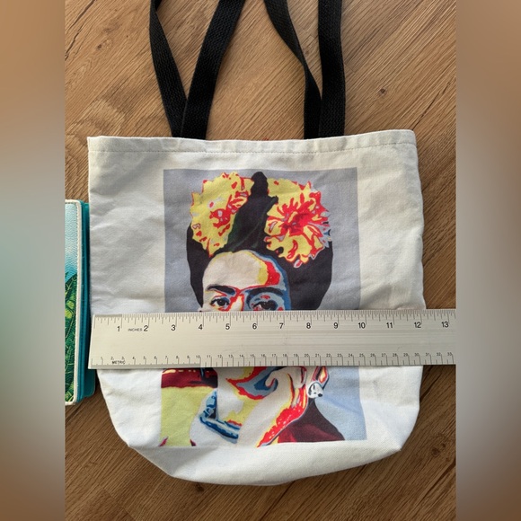Frida Kahlo Travel Bundle Canvas Tote and Wallwt - Picture 4 of 7